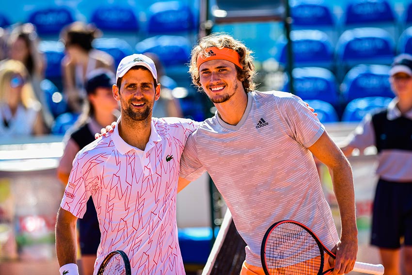 Djokovic dominiert immer noch die Tour - hier mit "Next Gen"-Vertreter Zverev.